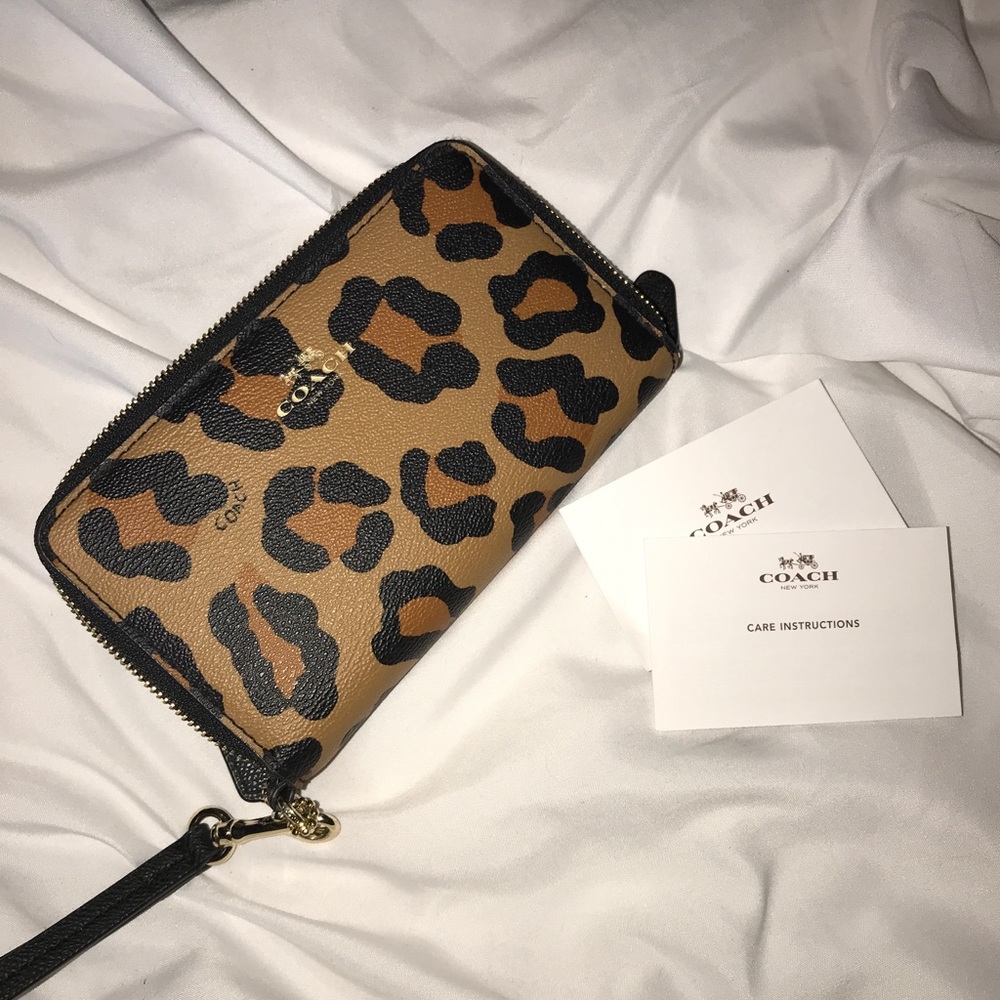 Coach Wallet/ Wristlet